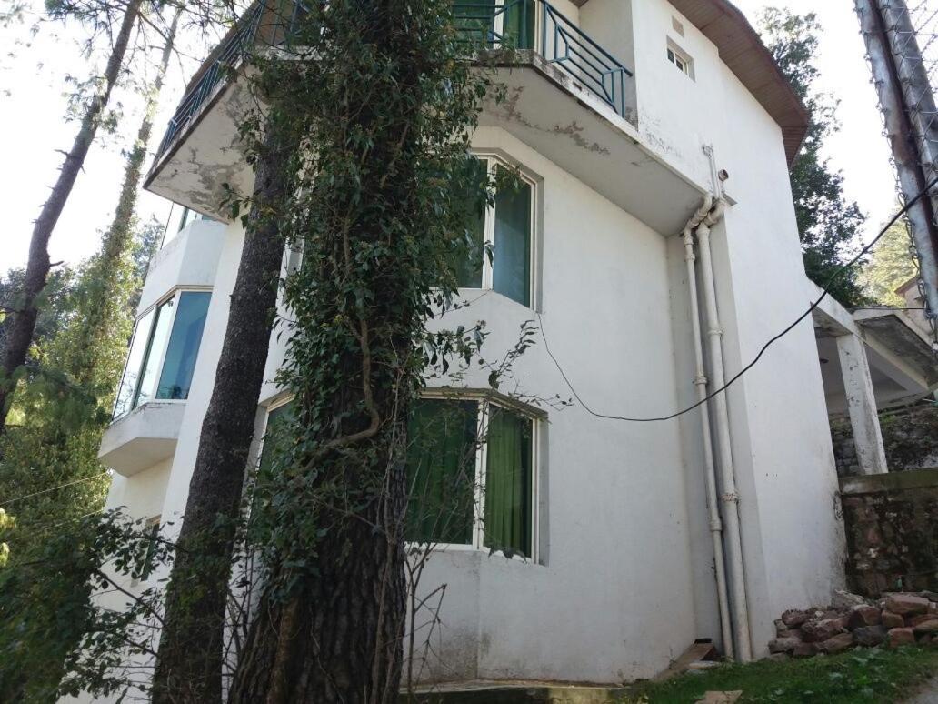 Pindi Point Guest House Ghora Gali Bagian luar foto